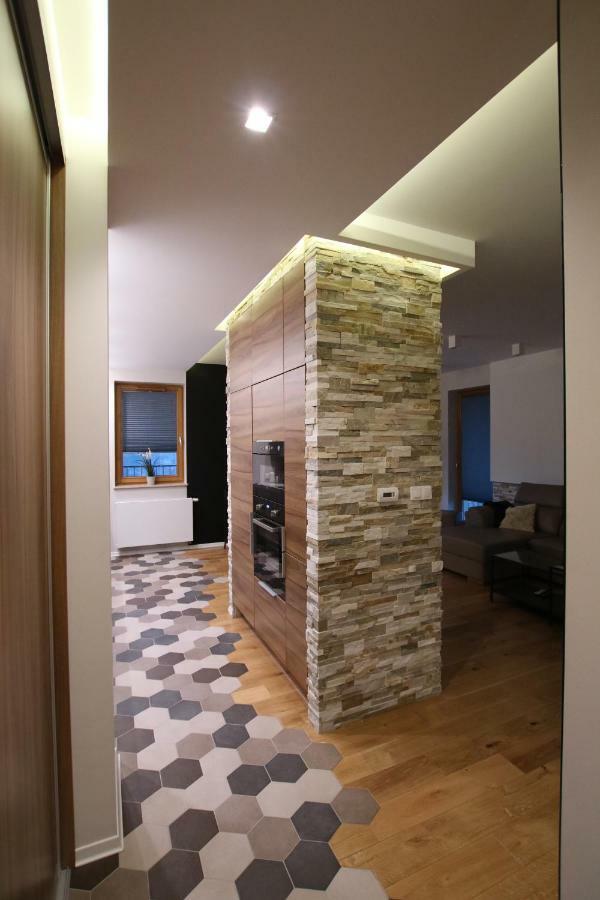 Apartament "Park Lotnikow" كراكوفيا المظهر الخارجي الصورة