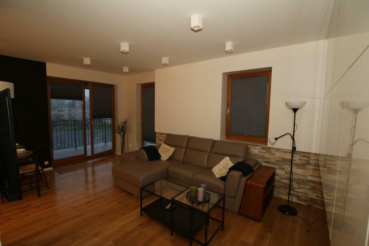 Apartament "Park Lotnikow" كراكوفيا المظهر الخارجي الصورة